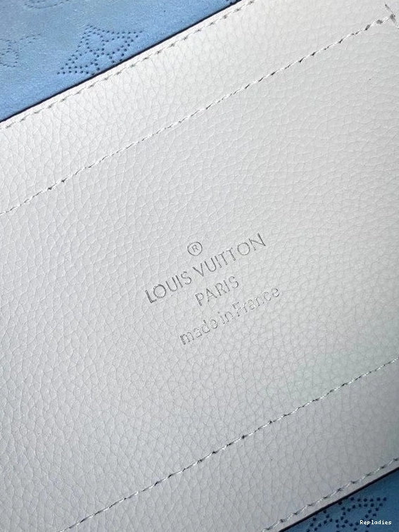 Fake Louis Bags LOUIS PM VUITTON HINA 0817